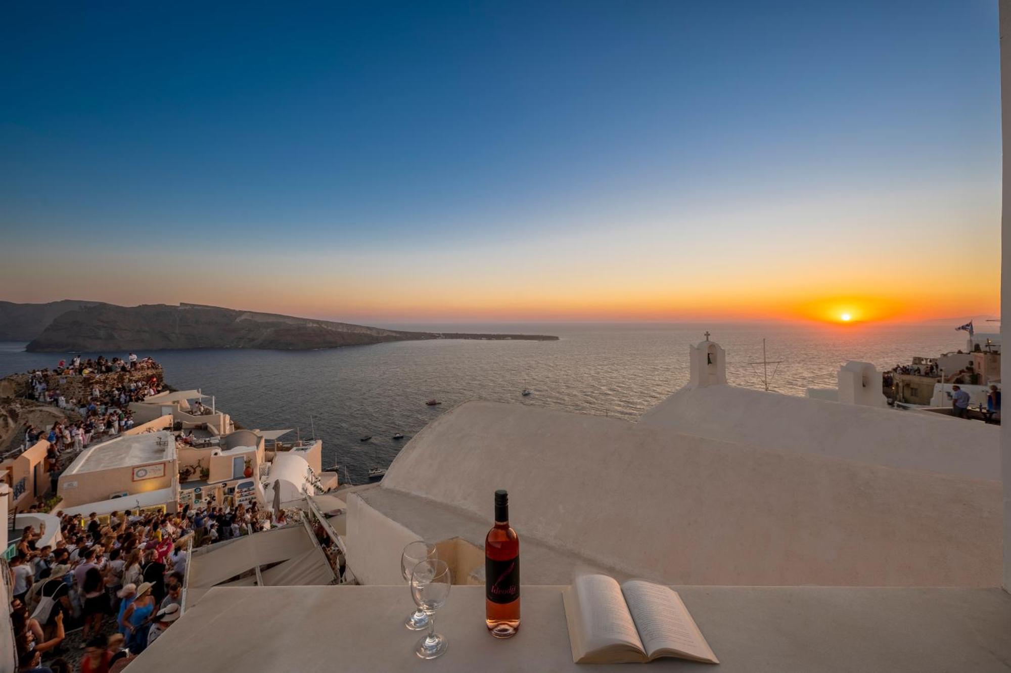 Sole D'Oro Sunset & Caldera View Grand Suite Oia  Exterior photo