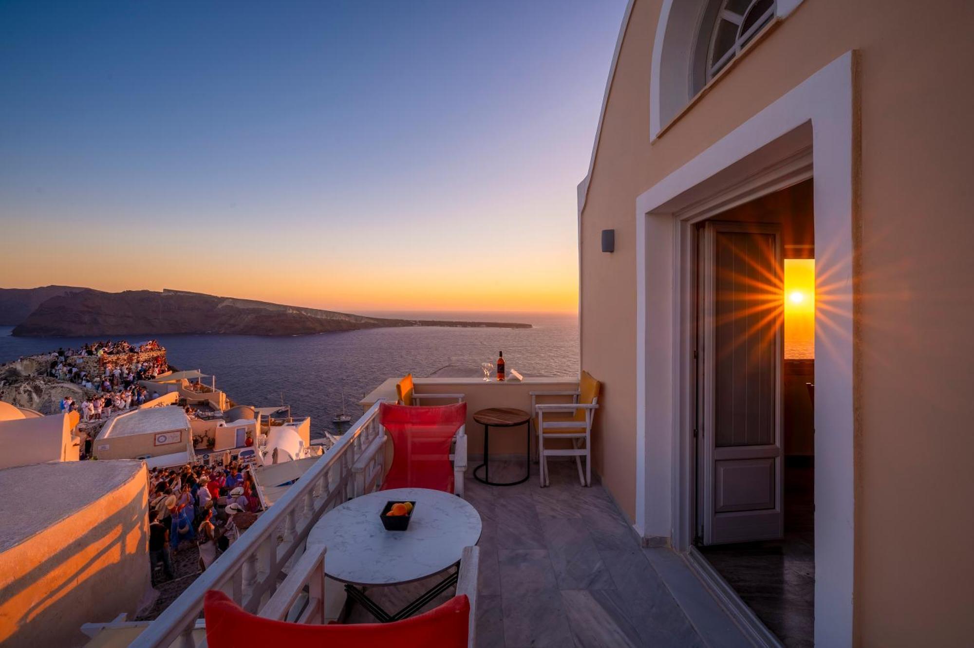 Sole D'Oro Sunset & Caldera View Grand Suite Oia  Exterior photo